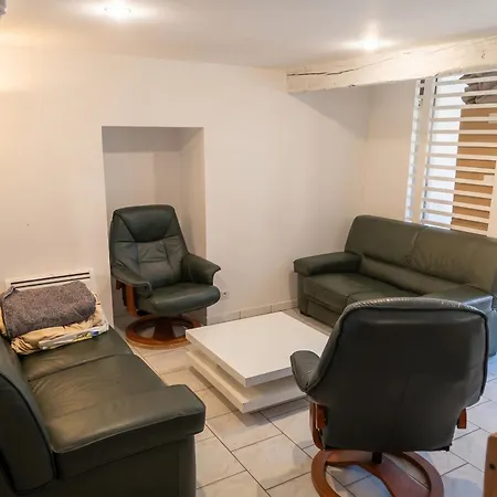 Nyaraló Maison De Charme A En Perigord Avec Piscine Partagee *
