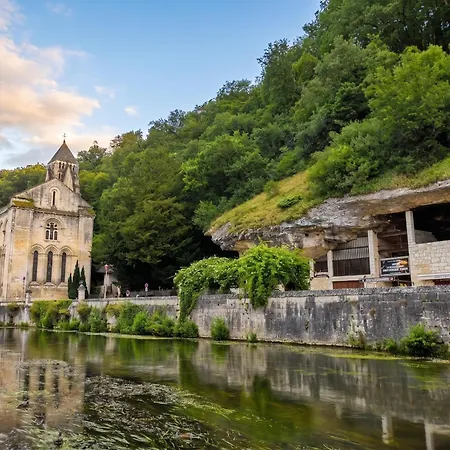Nyaraló Maison De Charme A En Perigord Avec Piscine Partagee *